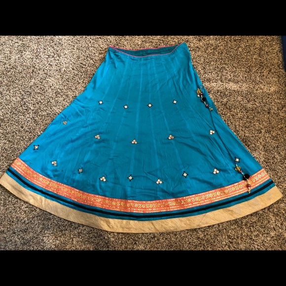 Navaratri Outfit Chaniya Choli Full Set - Picture 2 of 4